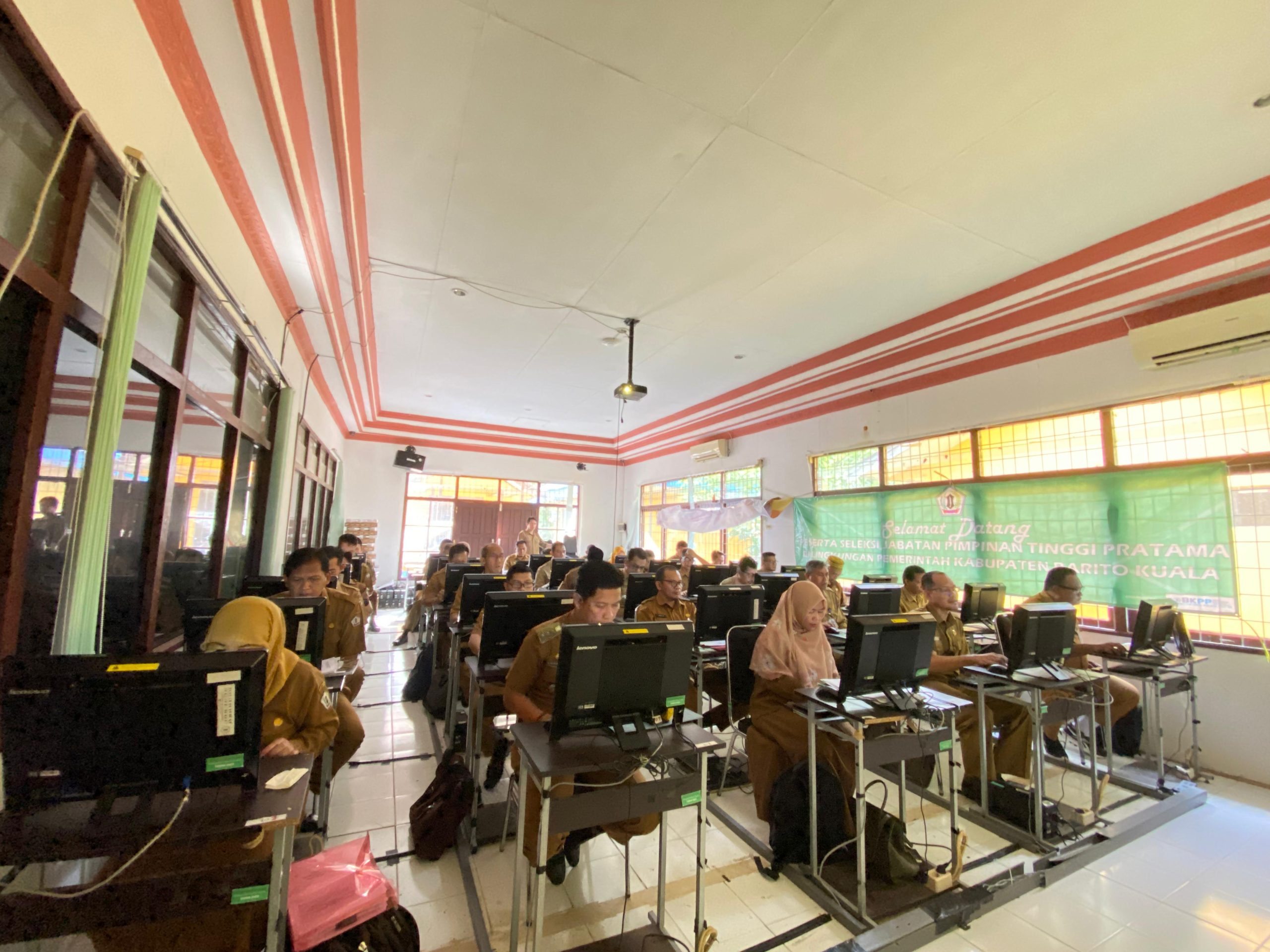 Peserta Selter PPTP Lakukan Penulisan Makalah di BKPP